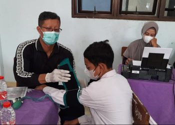 Gerai Vaksin Presisi Polres Pekalongan Kota, 100 dosis Vaksin disuntikkan di MTs Muhammadiyah Pekalongan