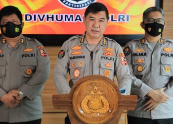 Polri Terjunkan Tim Inafis Selidiki Kebakaran Tangki Kilang Minyak Cilacap
