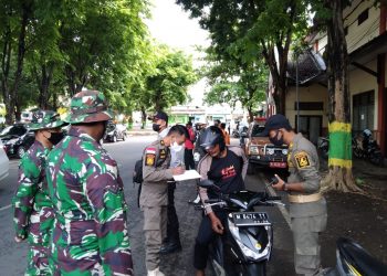 Tim Operasi Yustisi Gabungan Patroli PPKM Level 3 di Sumenep