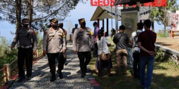 Libur Nataru, Polisi Perketat Prokes di Objek Wisata