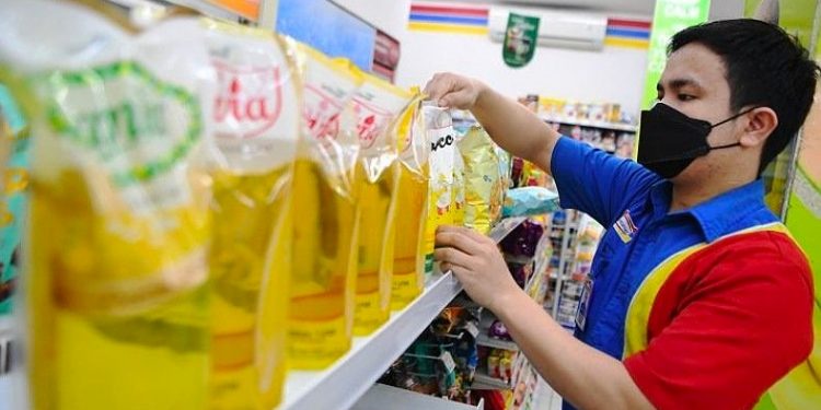 Polda Jambi Minta Warga Jangan Panik, Stok Minyak Goreng di Jambi Sangat Cukup