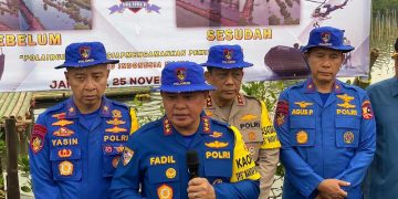 Tanam 73 Ribu Bibit Mangrove di HUT Polairud ke-73