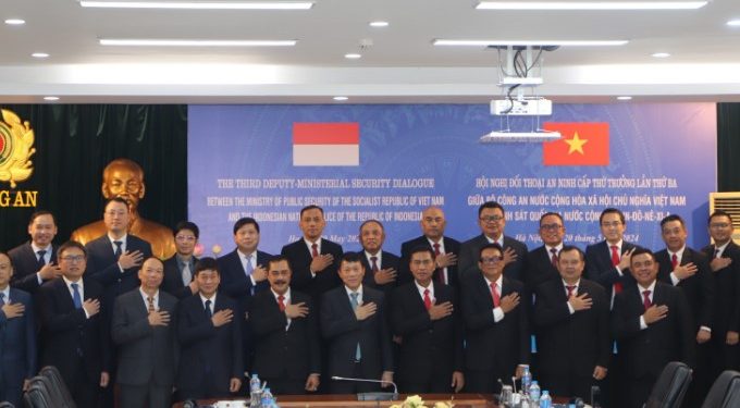 Sinergi Indonesia-Vietnam Tingkatkan Pengejaran Buronan Lintas Negara