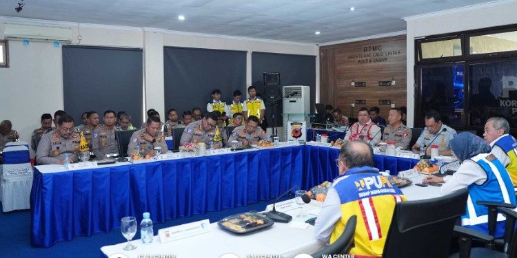 Kakorlantas : Ops Lilin 2024 Pastikan Jalur Jakarta-Cikampek Siap Libur Nataru