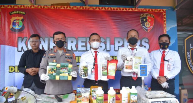 Polda Lampung Pupuk Padat dan Cair Ilegal di Pringsewu